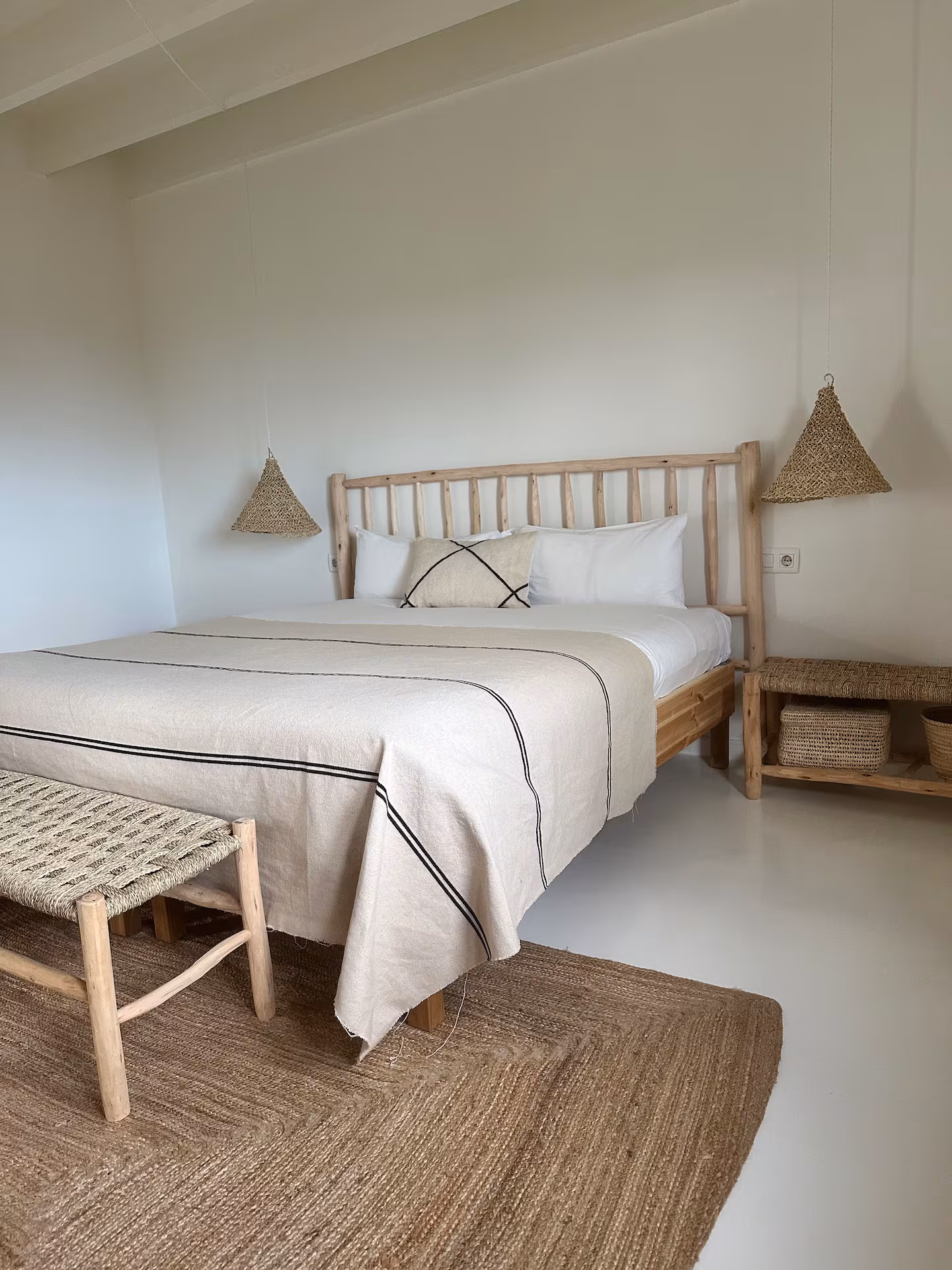 Fuerteventura, Canary Island Yoga & Sound Bath Retreat, Moonlala