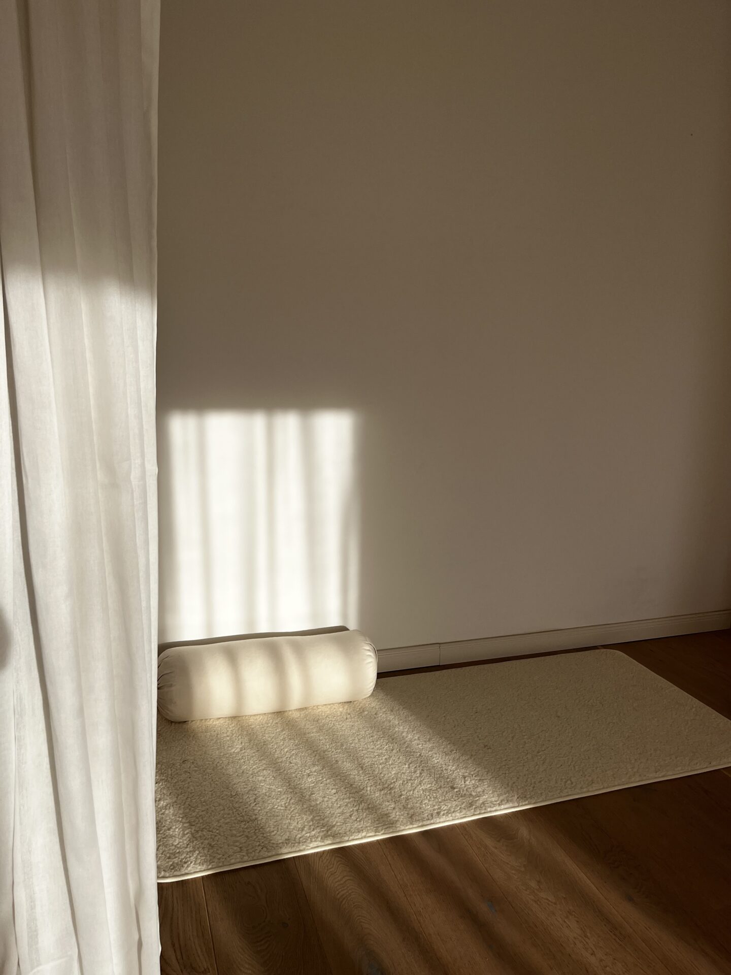 Moonlala Crystal Singing Bowls, Sound Healing, Yoga und Sound Training Ausbildung
