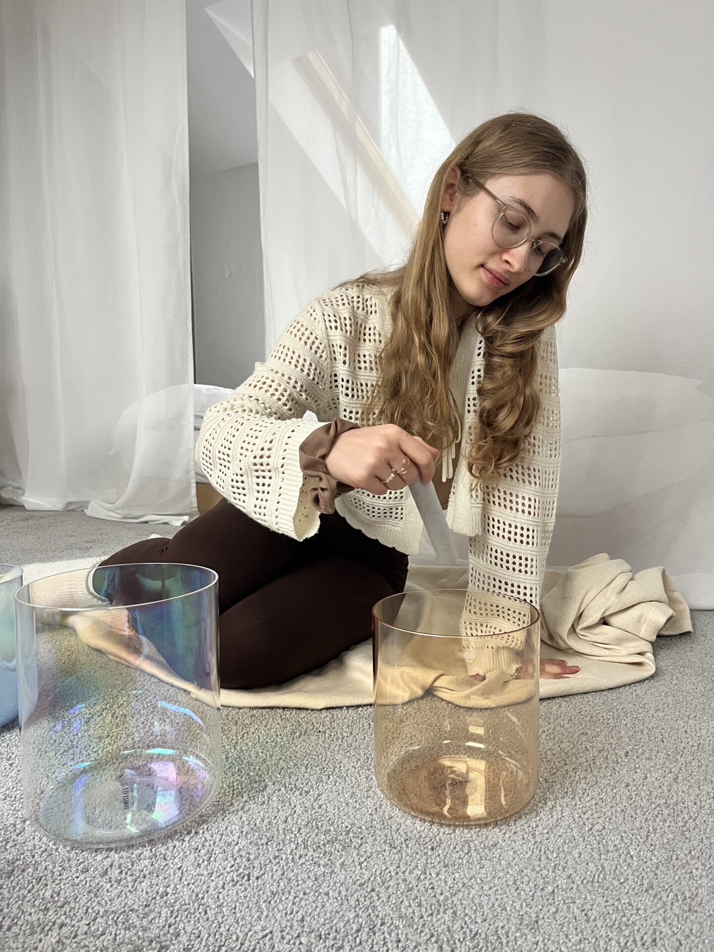 Moonlala Crystal Singing Bowls, Sound Healing, Yoga und Sound Training Ausbildung, Sound Practitioner, YYT, Yoga teacher Training