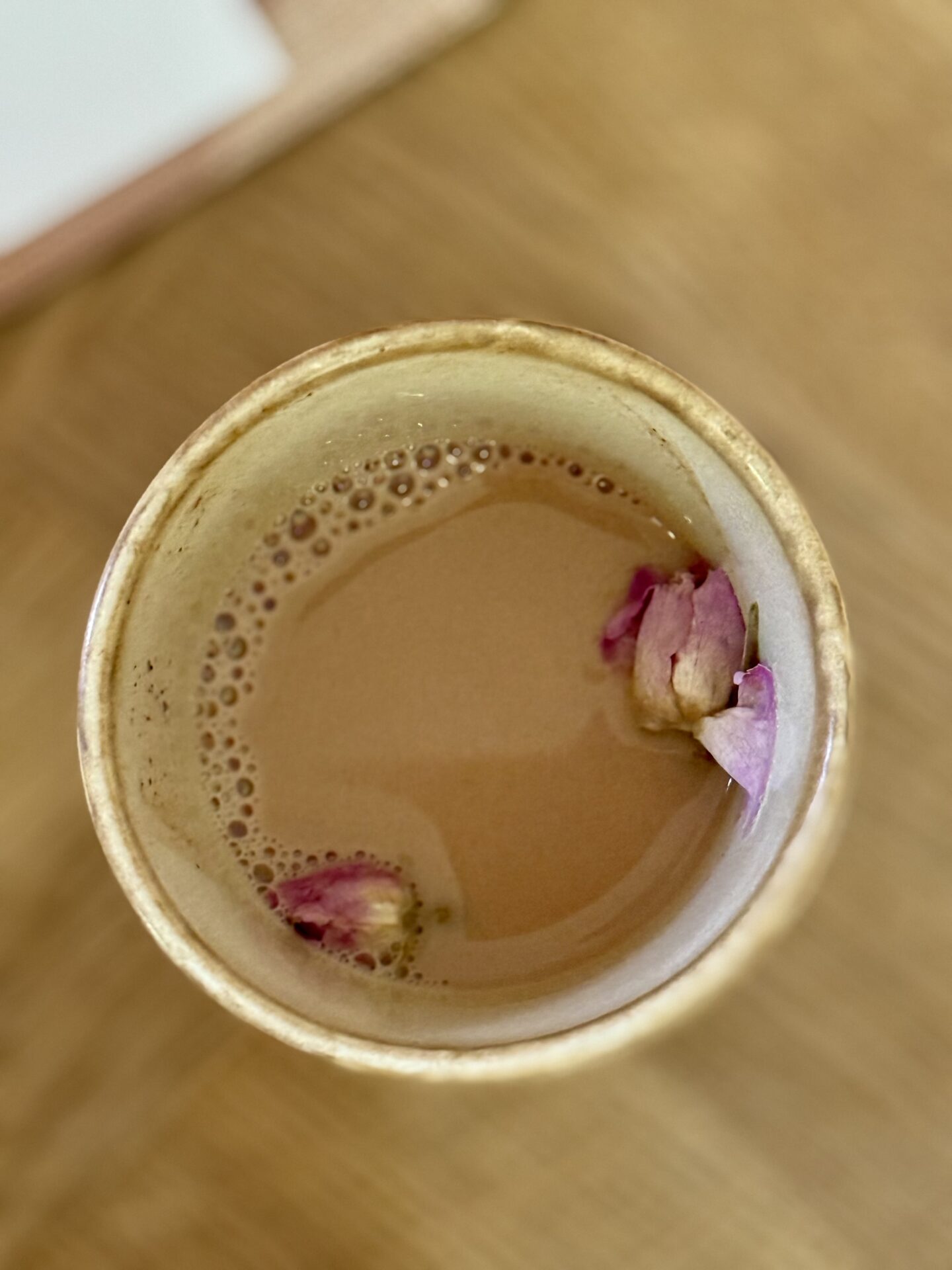 Moonlala Crystal Singing Bowls, Sound Healing, Yoga und Sound Training Ausbildung, Cacao Zeremonie